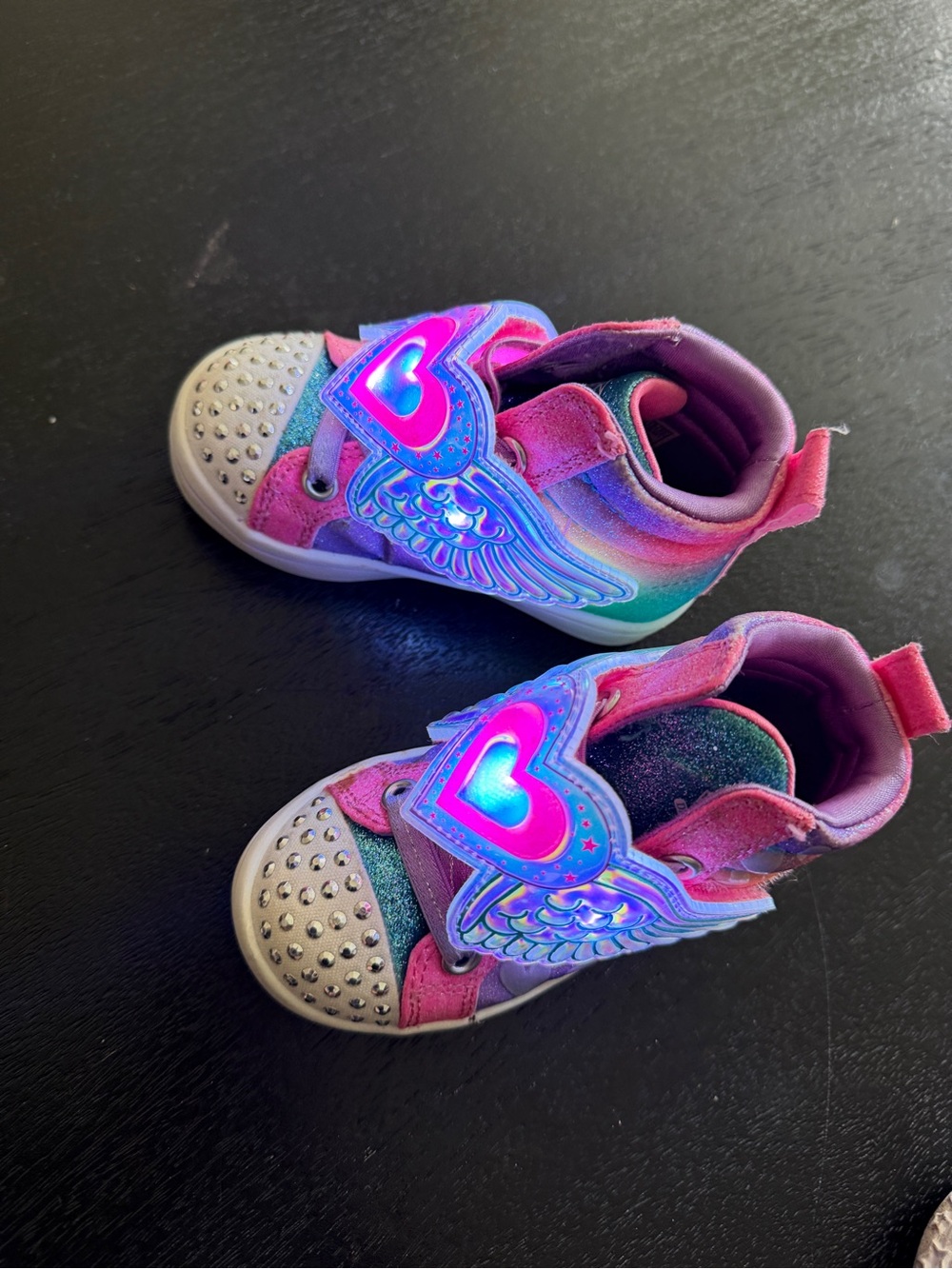 Kids Light-Up Heart Wing Sneakers - Pink Multicolor
